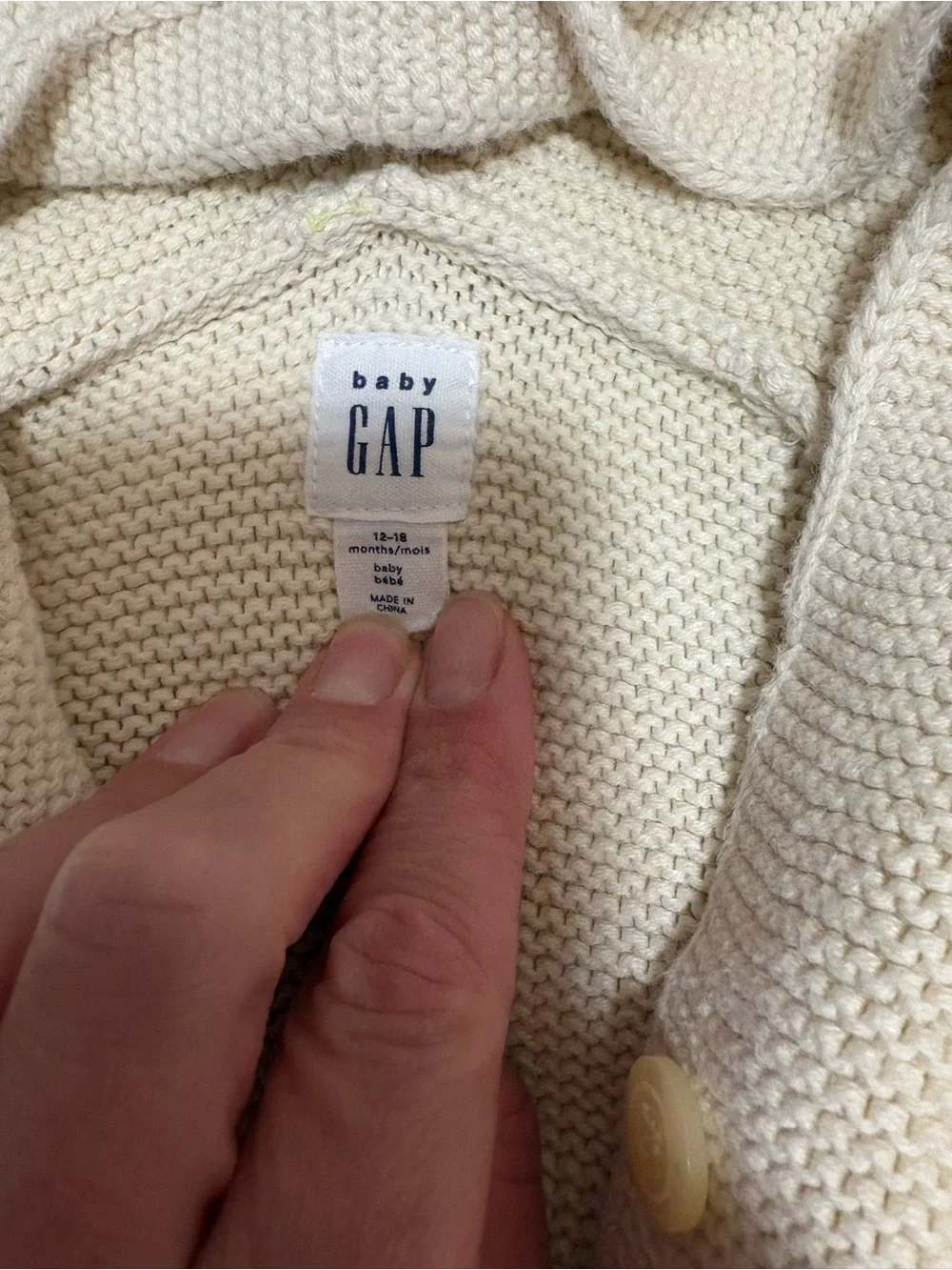 GAP cream knit